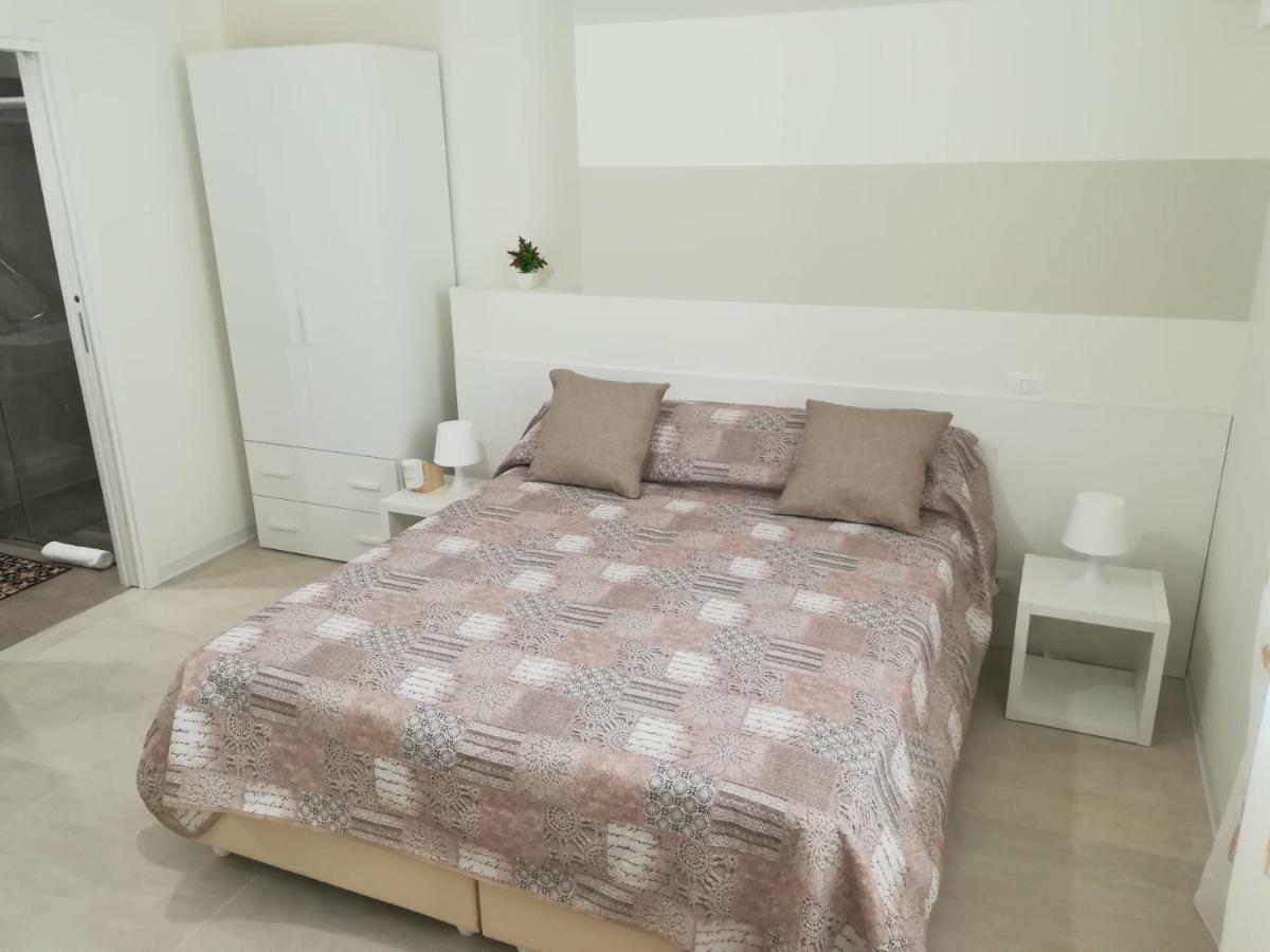 Guest House B&B Via Marina 雷焦卡拉布里亚 外观 照片